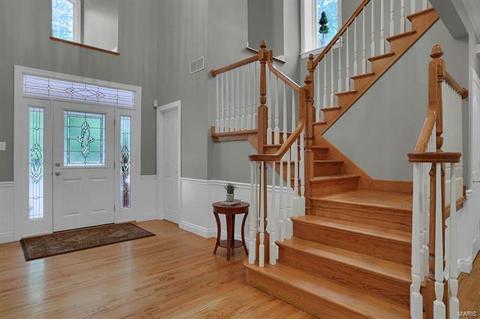 3 Treebrook Ln, Saint Louis, MO 63124 photo 3