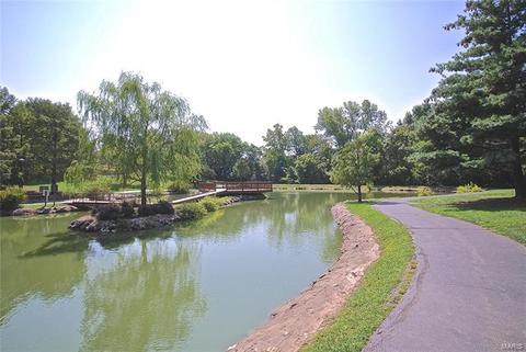 846 Forest Village Dr, Ballwin, MO 63021 photo 34