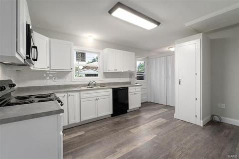 411 Saint Patrick Dr, O'fallon, MO 63366 photo 7