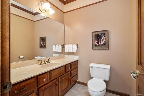 2244 Devonsbrook, Chesterfield, MO 63005 photo 14