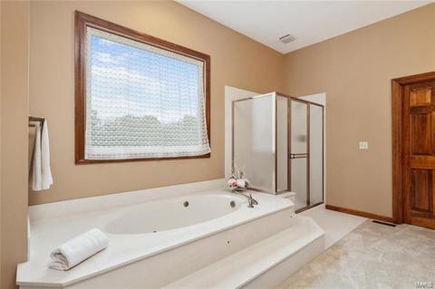 2244 Devonsbrook, Chesterfield, MO 63005 photo 21