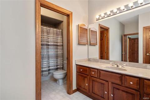 2244 Devonsbrook, Chesterfield, MO 63005 photo 26