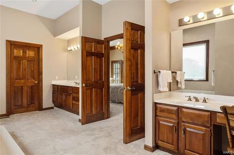 2244 Devonsbrook, Chesterfield, MO 63005 photo 20