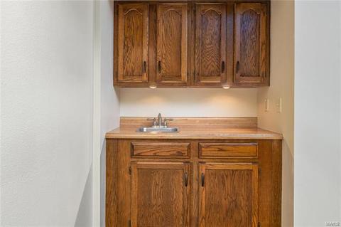 649 Huntley Hts, Ballwin, MO 63021 photo 6