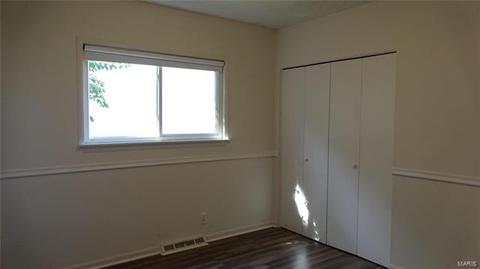 232 Lakeside Dr, Ballwin, MO 63021 photo 7