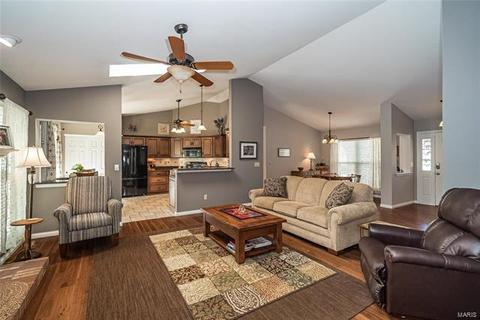 716 Trago Creek Dr, Ballwin, MO 63021 photo 6