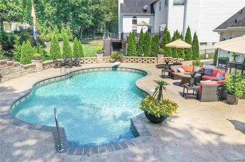 829 Castle Pines Dr, Ballwin, MO 63021 photo 38