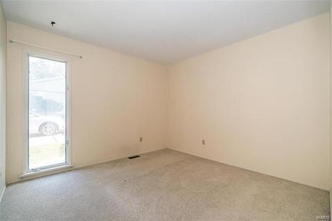 1020 Van Dyke Dr, Ballwin, MO 63011 photo 20
