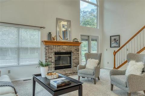 787 Top Notch Ln, Eureka, MO 63025 photo 6