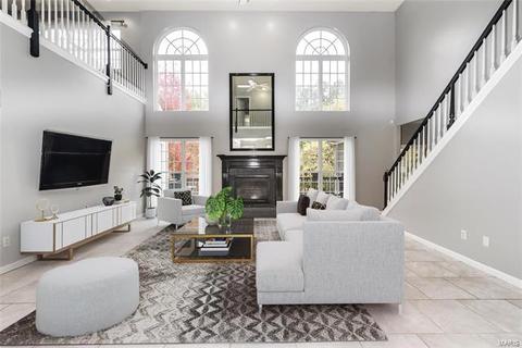 102 Chantry Dr, O'fallon, MO 63366 photo 2