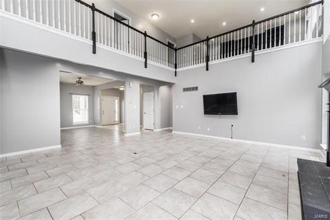 102 Chantry Dr, O'fallon, MO 63366 photo 5