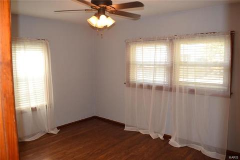7136 Sharp Ave, Saint Louis, MO 63116 photo 7