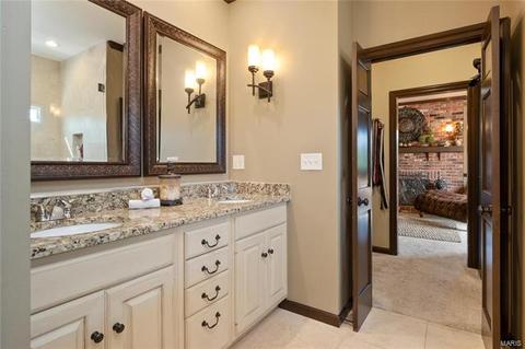 700 Saint Paul Rd, Ballwin, MO 63021 photo 21