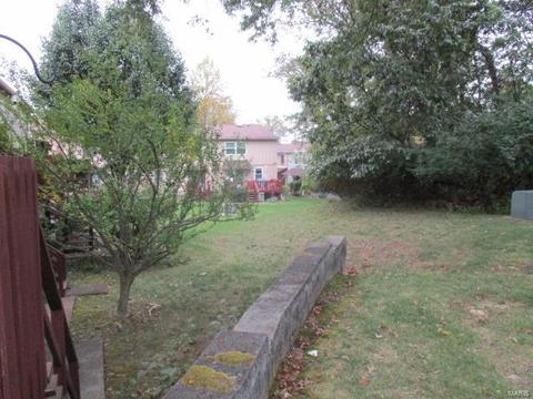 2360 Hidden Meadow Ln, Ballwin, MO 63021 photo 16