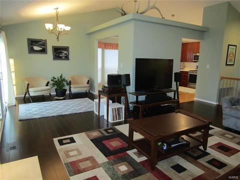 1205 Arbor Trails Ct, Ballwin, MO 63021 photo 13