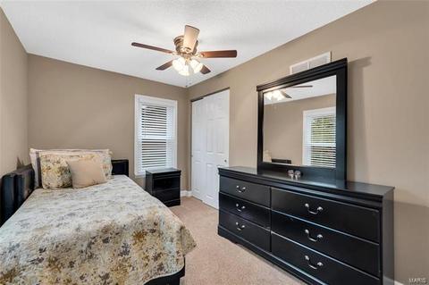 4265 Ringer Rd, Saint Louis, MO 63129 photo 8