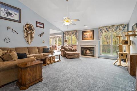17356 Radcliffe Place Dr, Wildwood, MO 63025 photo 4