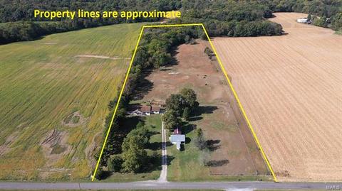5881 Autumn Rd, Walsh, IL 62297 photo 1