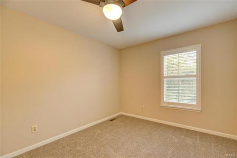 1914 Strawberry Ridge Dr, Ballwin, MO 63021 photo 16