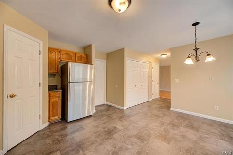 1914 Strawberry Ridge Dr, Ballwin, MO 63021 photo 7