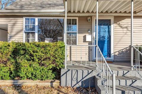 416 Chamberlin Dr, Ballwin, MO 63021 photo 4