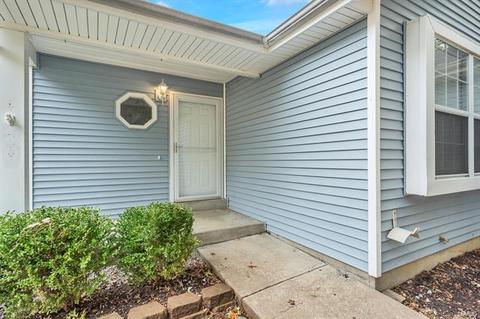 243 Rose Wind Dr, O'fallon, MO 63366 photo 2