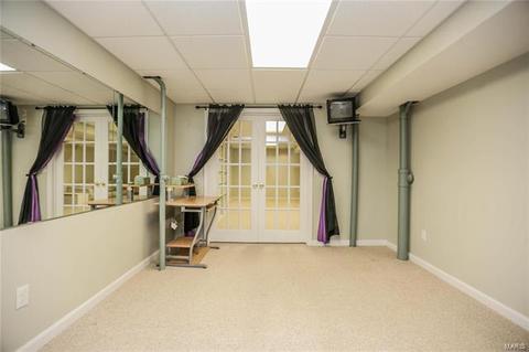 668 Southern Hills Dr, Eureka, MO 63025 photo 42