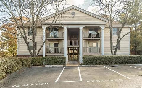 717 Ridgeside Dr #A, Ballwin, MO 63021 photo 1