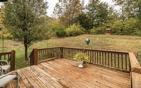 132 Hunters Run Ct, Eureka, MO 63025 photo 29