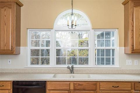 17529 Radcliffe Pl, Wildwood, MO 63025 photo 12