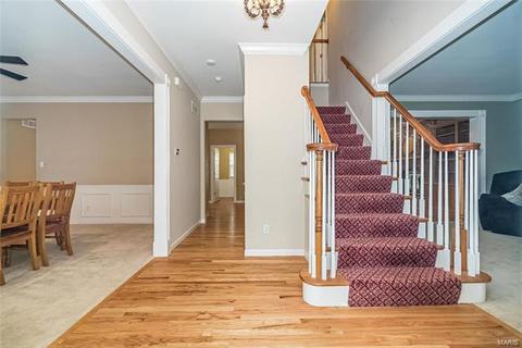17529 Radcliffe Pl, Wildwood, MO 63025 photo 3