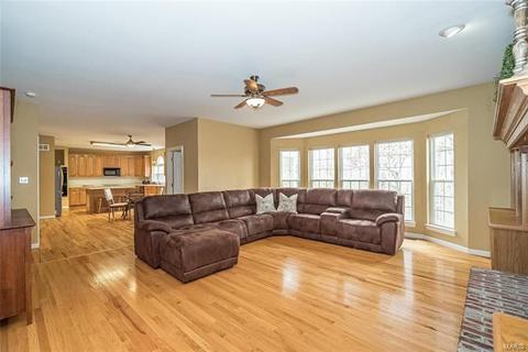 17529 Radcliffe Pl, Wildwood, MO 63025 photo 8