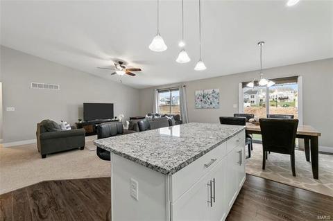 27 Fawn Brook Ct, O'fallon, MO 63366 photo 14
