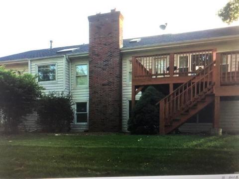 152 Grange, Weldon Spring, MO 63304 photo 2