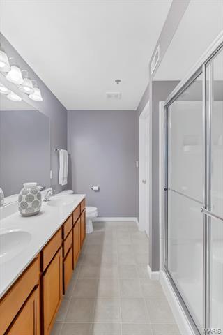 8202 Spring Creek Ln, O'fallon, MO 63368 photo 10