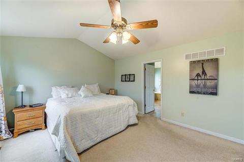 114 Chantry Dr, O'fallon, MO 63366 photo 6