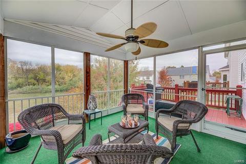 114 Chantry Dr, O'fallon, MO 63366 photo 3