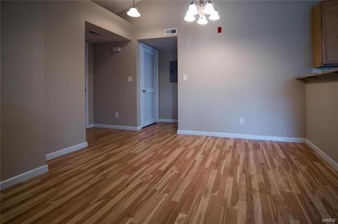 7303 Spring Creek Ln, O'fallon, MO 63368 photo 3