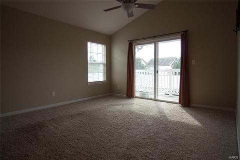 7303 Spring Creek Ln, O'fallon, MO 63368 photo 5
