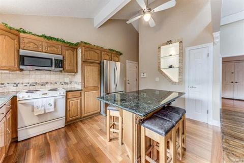 1272 Lombez, Manchester, MO 63021 photo 3