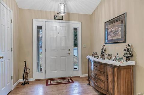 906 Bridle Path Ln, O'fallon, MO 63366 photo 3