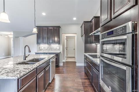 129 New Ballwin Rd, Ballwin, MO 63021 photo 7