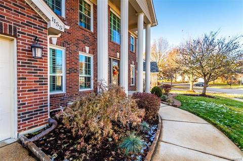1155 Oak Borough, Ballwin, MO 63021 photo 3