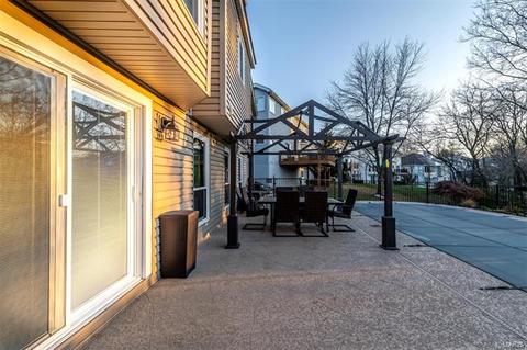 1155 Oak Borough, Ballwin, MO 63021 photo 61