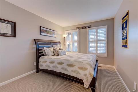 1155 Oak Borough, Ballwin, MO 63021 photo 37