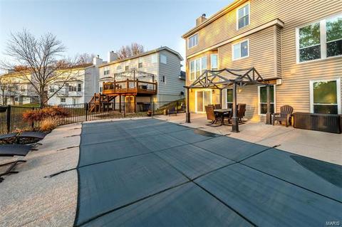 1155 Oak Borough, Ballwin, MO 63021 photo 65