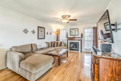1407 Whispering Creek Dr, Ballwin, MO 63021 photo 4