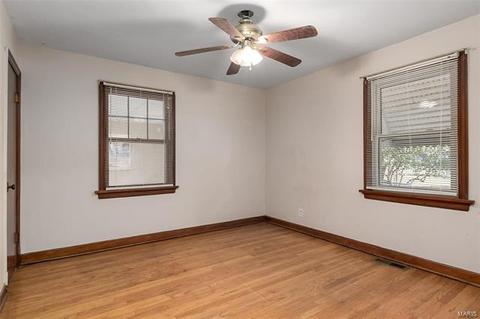 9027 Mcnulty Dr, Saint Louis, MO 63114 photo 25
