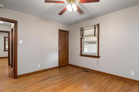 9027 Mcnulty Dr, Saint Louis, MO 63114 photo 23