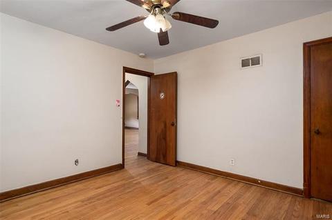 9027 Mcnulty Dr, Saint Louis, MO 63114 photo 26